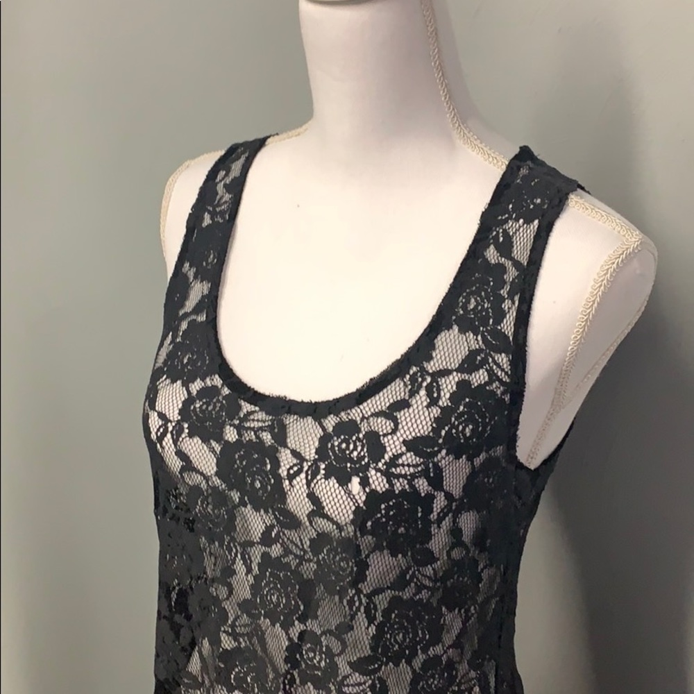 Dress - Picture 2 of 5